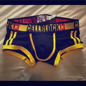 Cellblock 13 Trunk Size Large